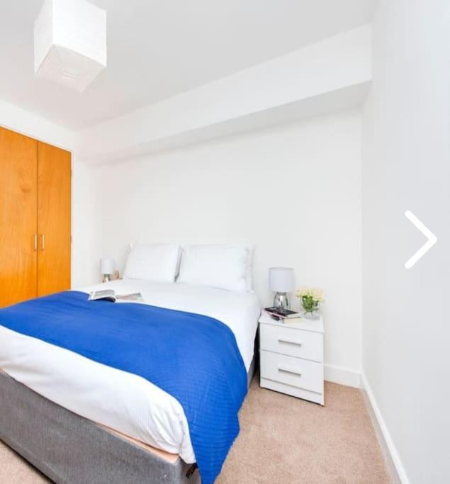 Bright, Nice Interior, Close To The City, 2 Bedroom Apartment ロンドン エクステリア 写真