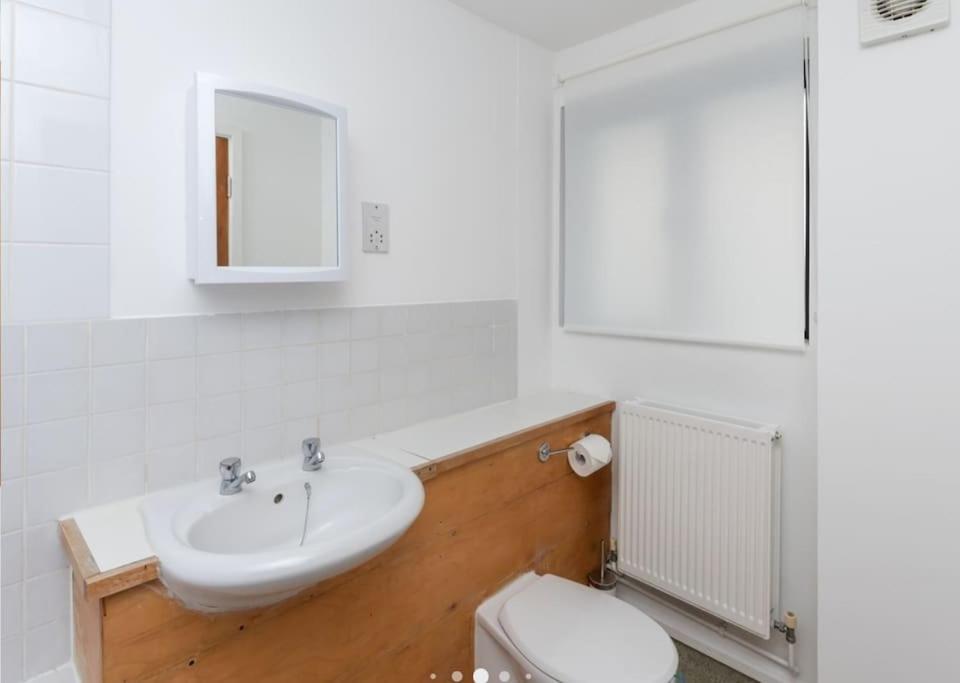 Bright, Nice Interior, Close To The City, 2 Bedroom Apartment ロンドン エクステリア 写真