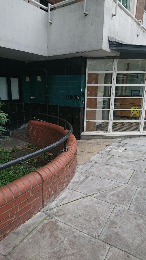 Bright, Nice Interior, Close To The City, 2 Bedroom Apartment ロンドン エクステリア 写真