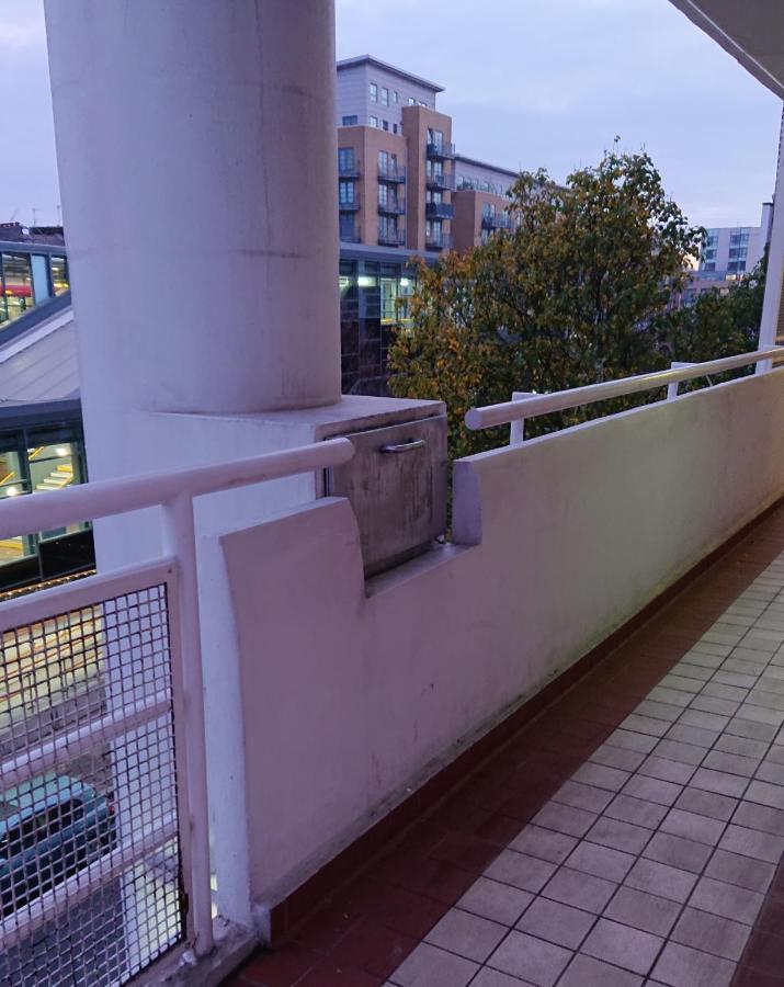 Bright, Nice Interior, Close To The City, 2 Bedroom Apartment ロンドン エクステリア 写真
